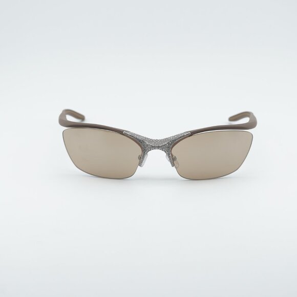 Fendi FE40176U 46G Sunglasses Beige Rimless Cat Eye Frame, Brown Lenses main image 9